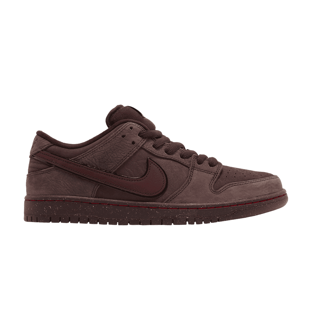 Nike SB Dunk Low City of Love Burgundy Crush - 36 / Standard