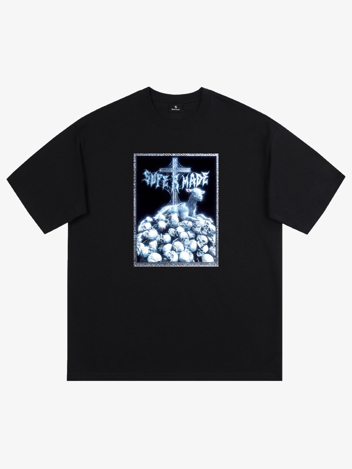 Gothic Cross Skull Graphic T-Shirt - Black / M