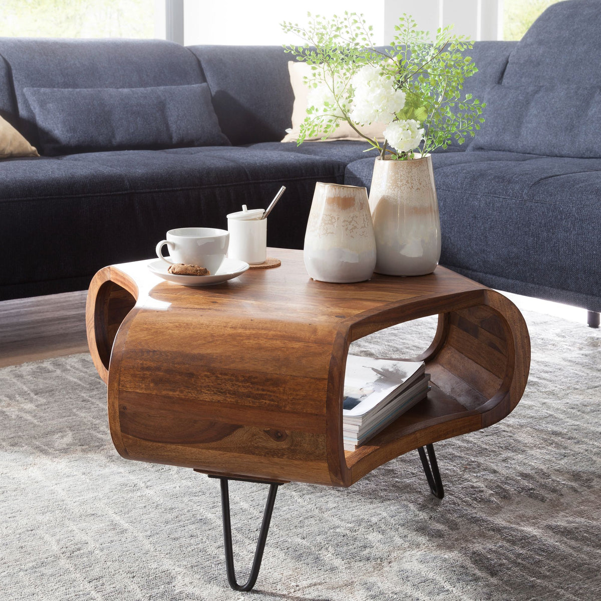FineBuy Couchtisch Sheesham Massivholz 55x55x38 cm – Wohnzimmertisch mit Ablagefach und Metallbeinen | Design Tisch in Handarbeit | Retro Stil aus ech
