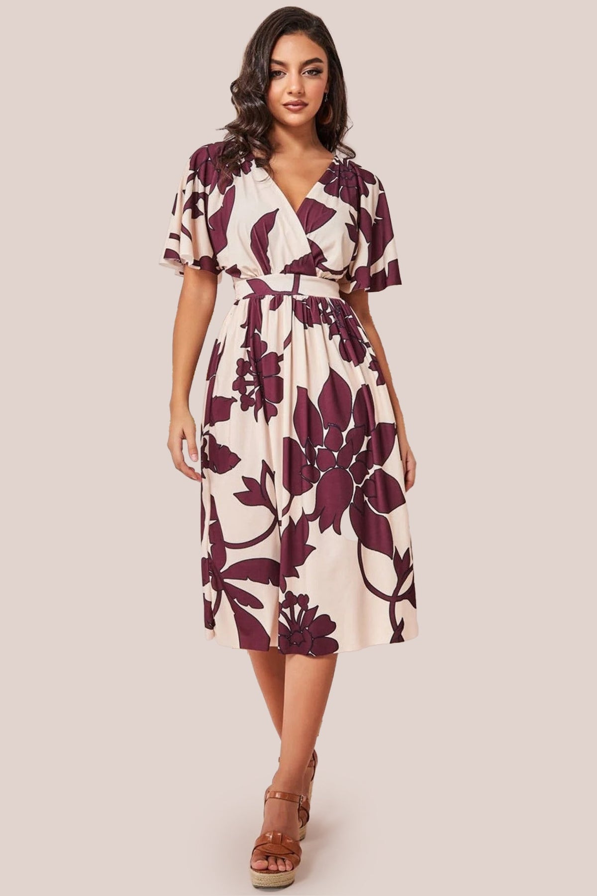 Goddiva Leaf Print Flutter Sleeve Midi - Cream