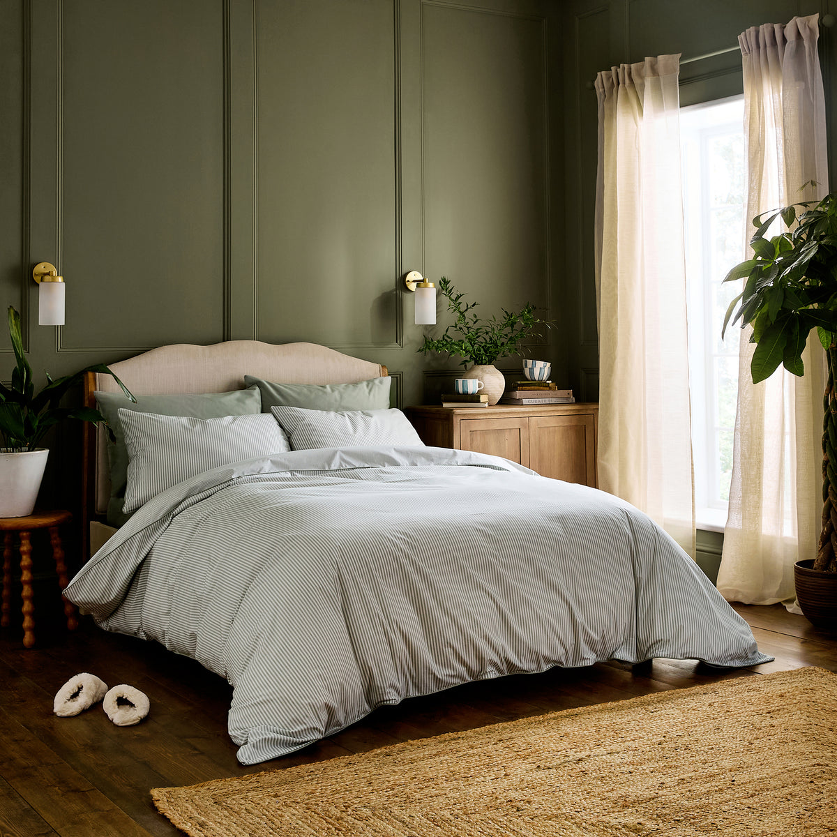 Dip & Doze The Striped Bedding Set - Various Colours Single / Grey Stripe