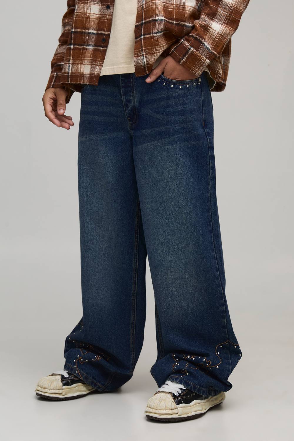 Baggy Fit Studded Western Embroidered Hem Jeans | Dark Blue | Size 30R