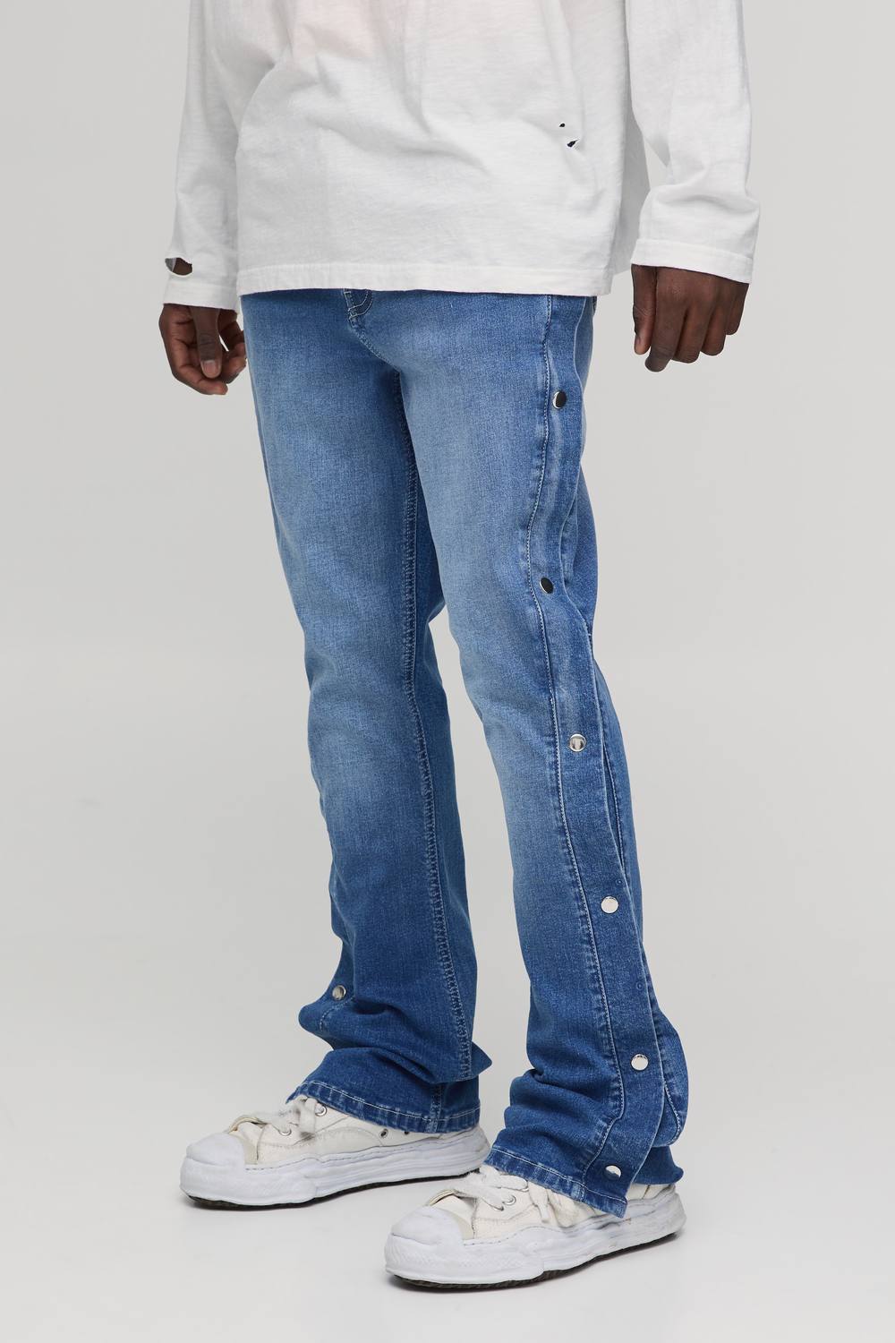 Popper Side Stretch Slim Flared Jeans | Light Wash | Size 44R