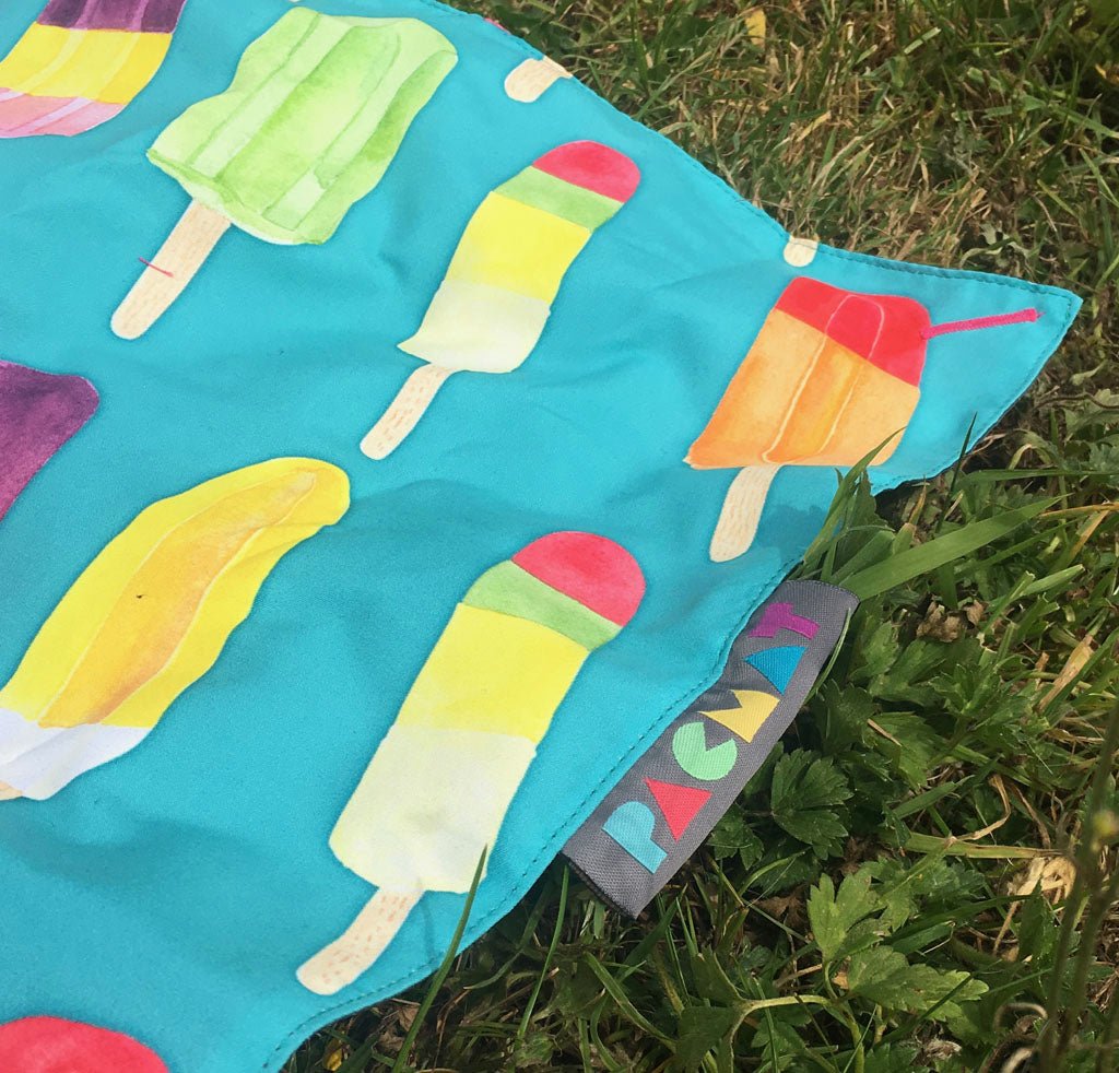 Pacmat Lollipop Print Waterproof Picnic Blanket, Family Size