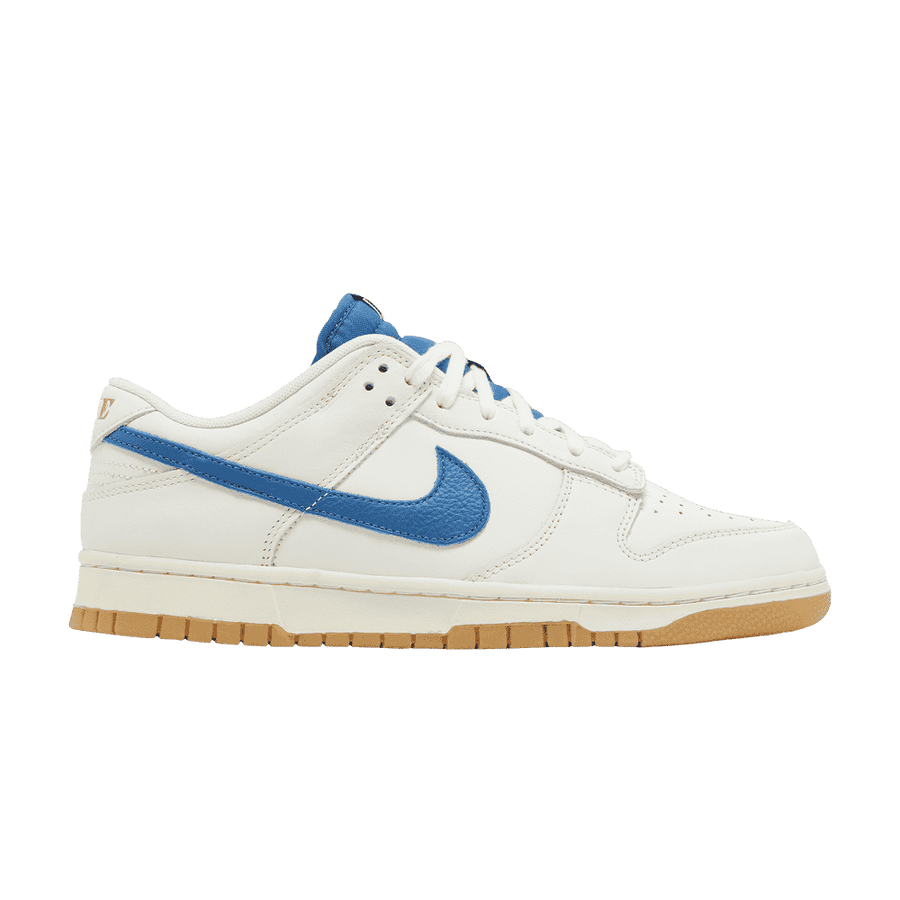 Nike Dunk Low SE Sail Dark Marina Blue - 38.5 / Standard