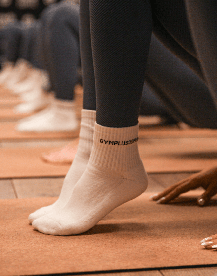Quarter Length Everyday Sock in White - S/M / White