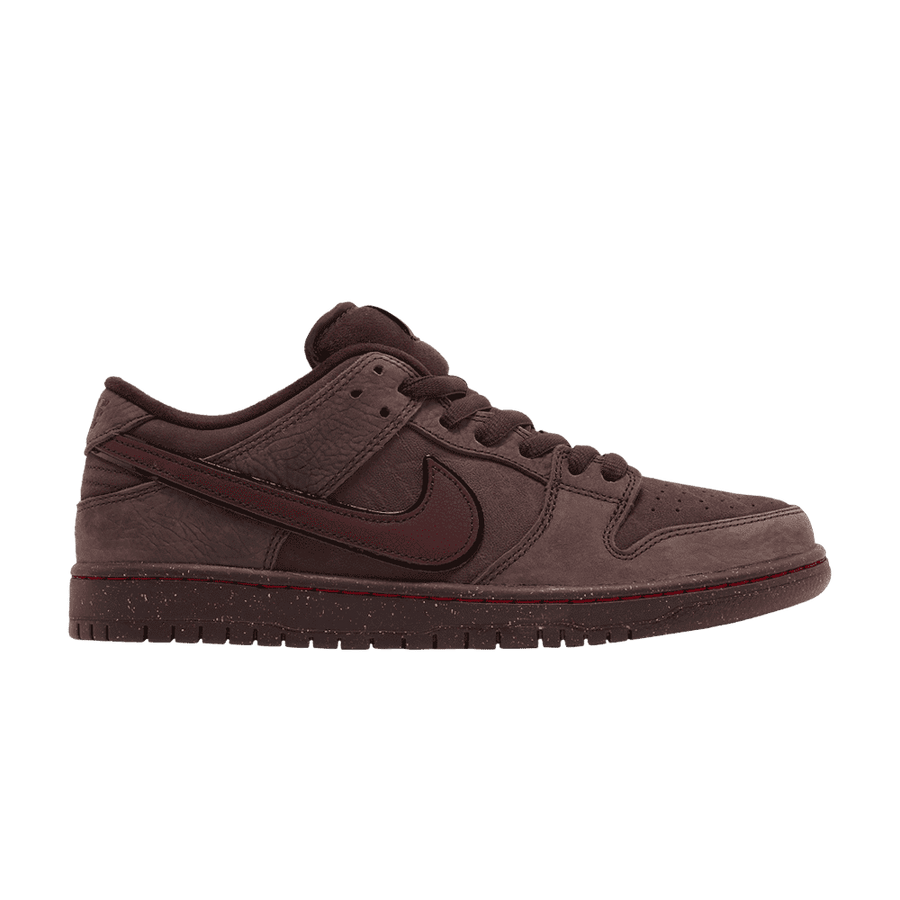 Nike SB Dunk Low City of Love Burgundy Crush - 36 / Standard