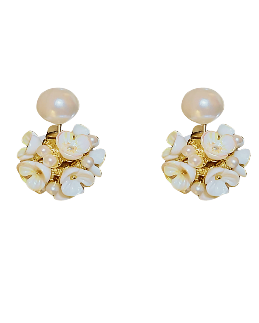 18K Pearl Stud Earrings - Shell Flower