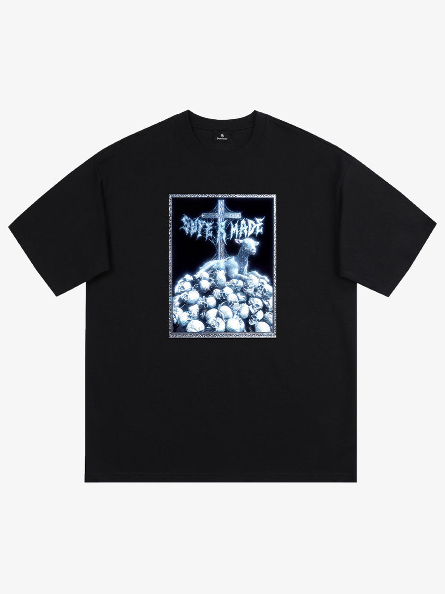 Gothic Cross Skull Graphic T-Shirt - Black / M