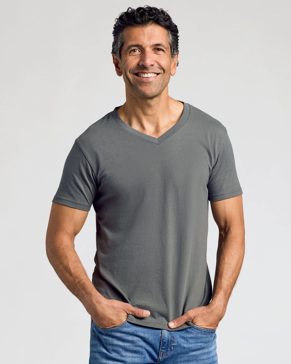 True Classic Carbon Gray Classic V-Neck | Cotton Blend | Athletic Cut | Small
