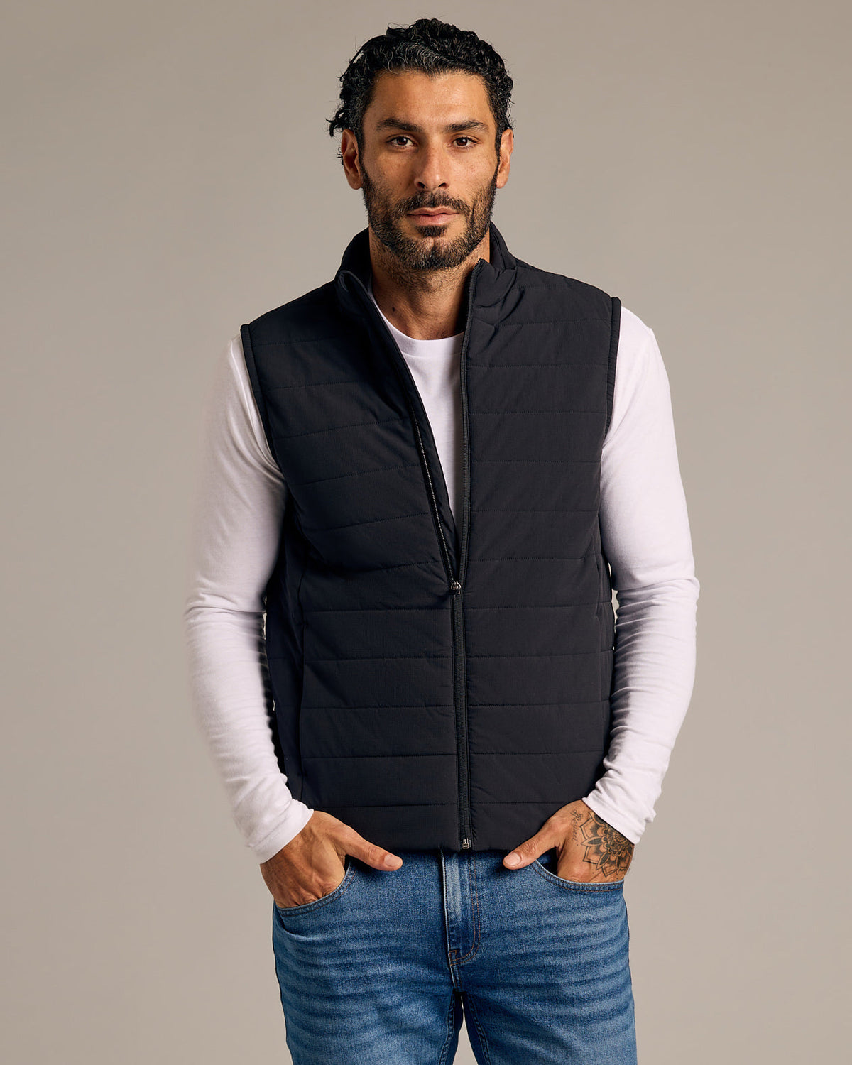 True Classic Black Puffer Vest 2.0 | Small