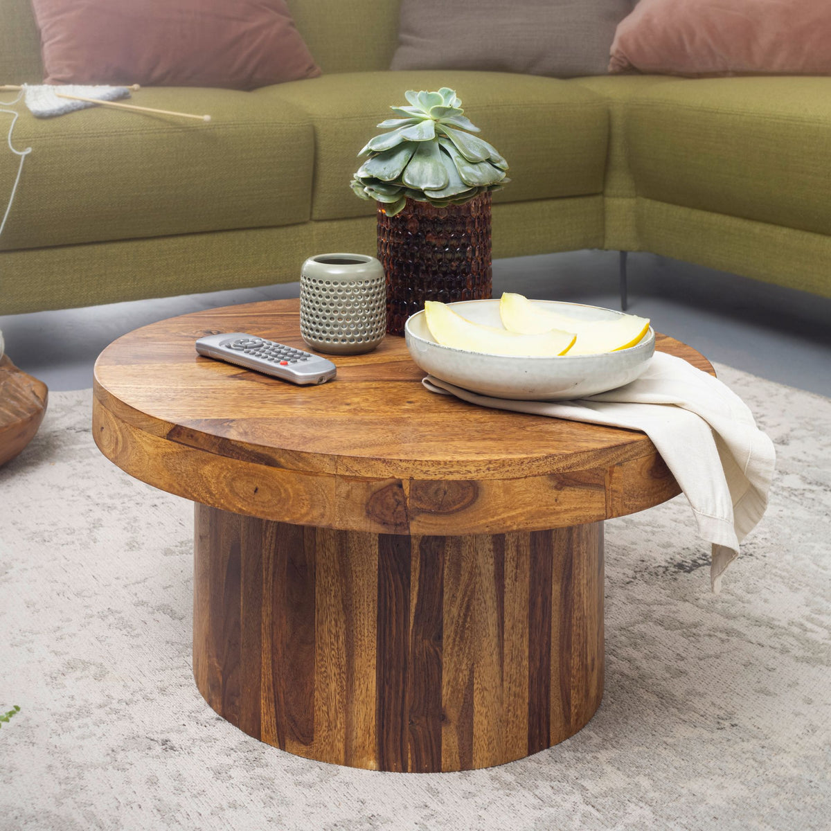 FineBuy Couchtisch Sheesham Massivholz rund Ø 60 cm, Höhe 30 cm – Wohnzimmertisch im Monolith/Drum Design mit Säulenfuß – Handgefertigter Echtholz Tis