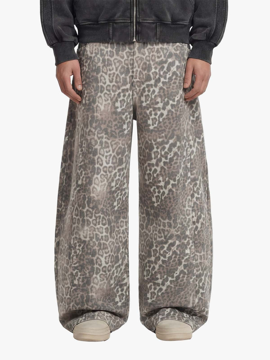 Street Leopard Camouflage Pleated Barrel Jeans - 2636 - Leopard / S
