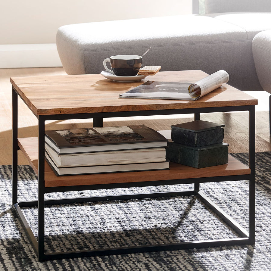 FineBuy Couchtisch quadratisch 60x60 cm Akazie Massivholz · Wohnzimmertisch mit Metallgestell & 2 Ablageflächen · Handgefertigt & lackiert im Industri