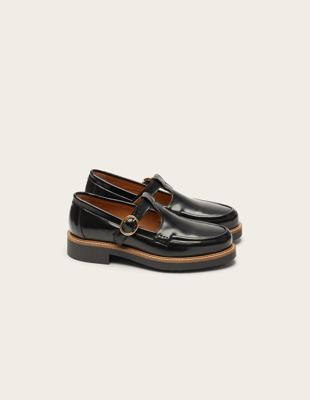 Leder-Derbies Modell: Carmen