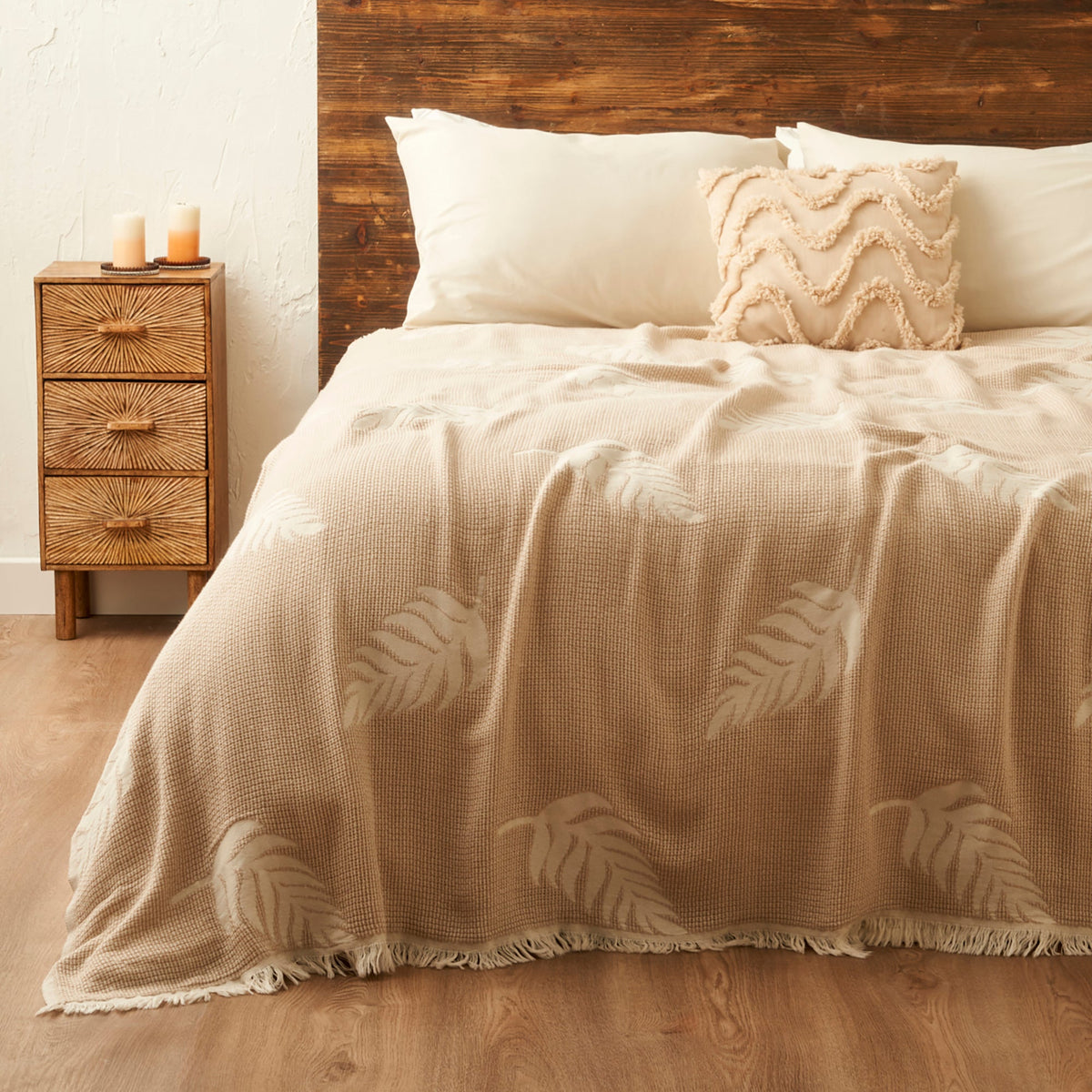 Amaya Coverlet