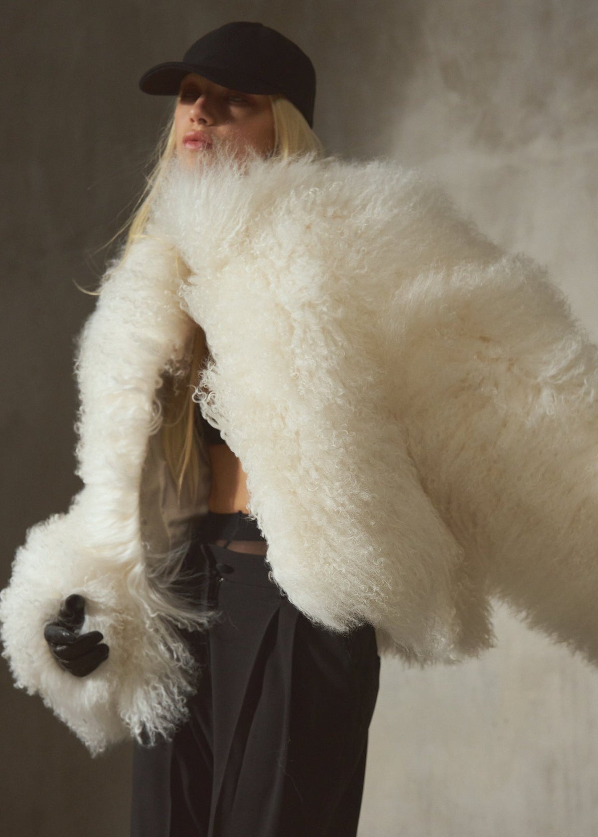 CROPPED MONGOLIAN - Ivory - XS/S
