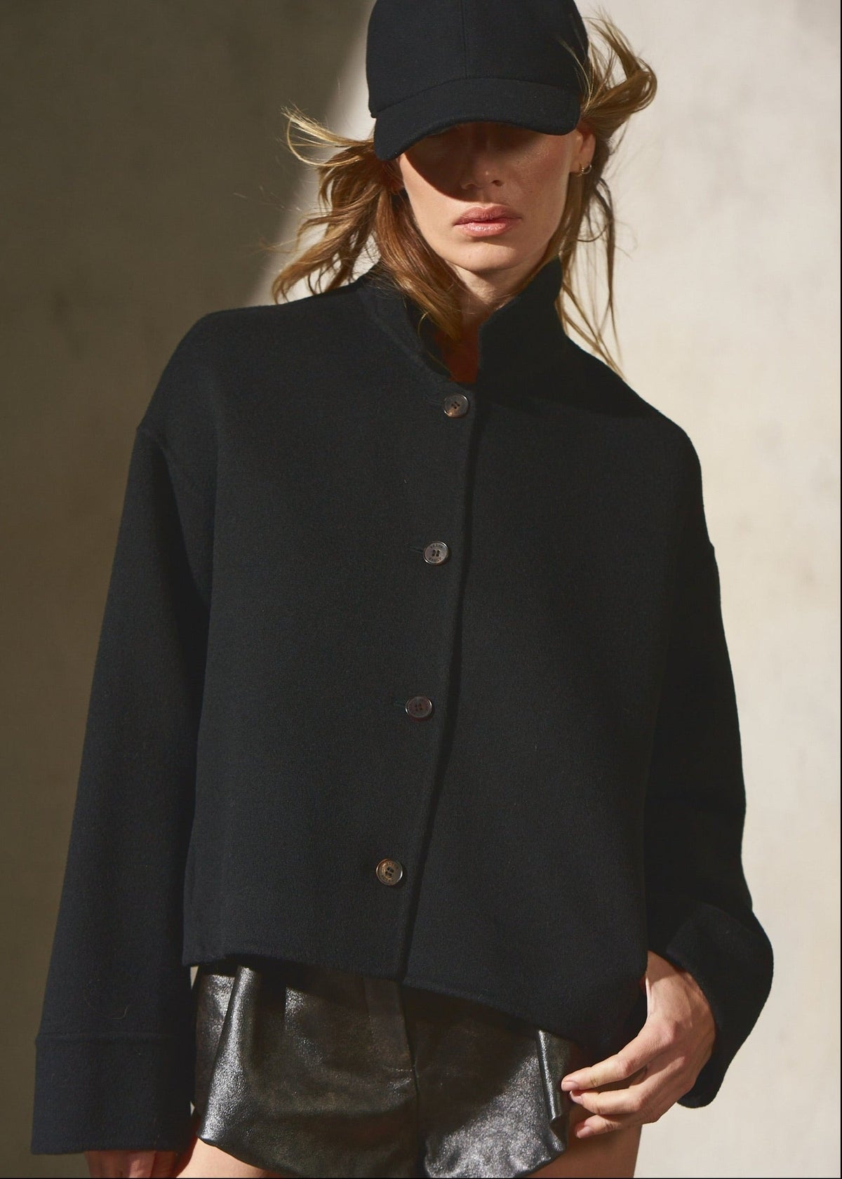 CROPPED CASHMERE SHIRT JACKET - Noir - XS