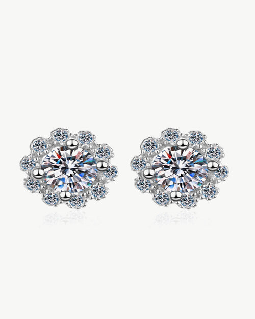 1 Carat Diamond Stud Earrings - Floral-Shaped