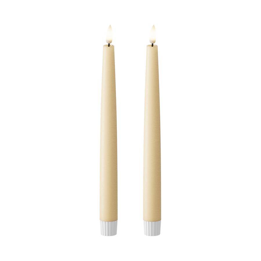 LED Stabkerzen 2 Stk., Ø 2,2 x 25 cm Leicht Karamell