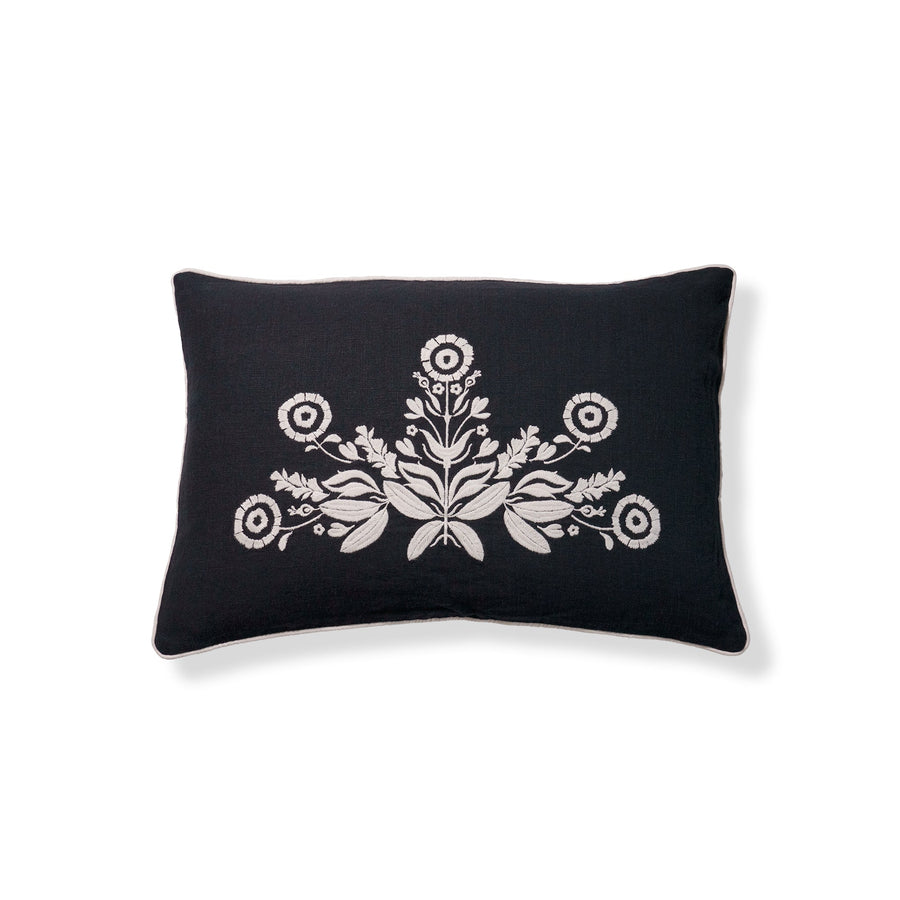 Medallion Pillow - 16" x 24" / Black