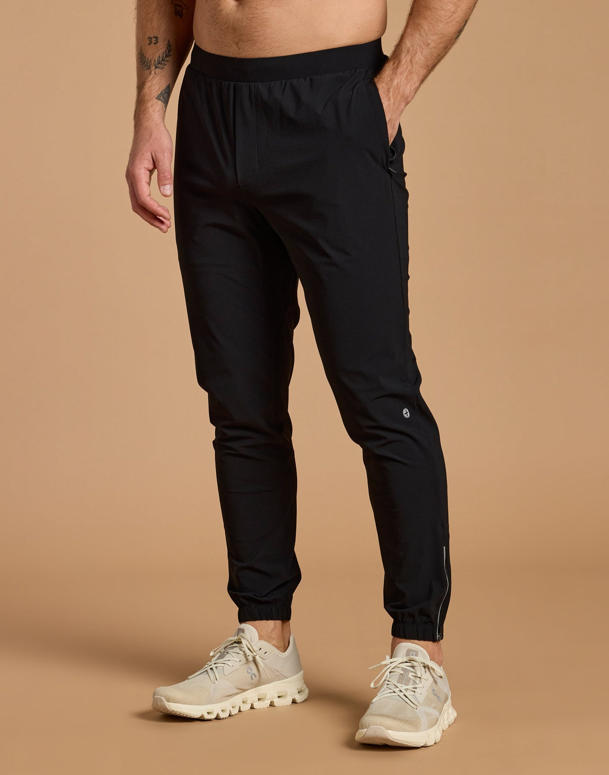 In Motion Jogger in Black - Small / Black