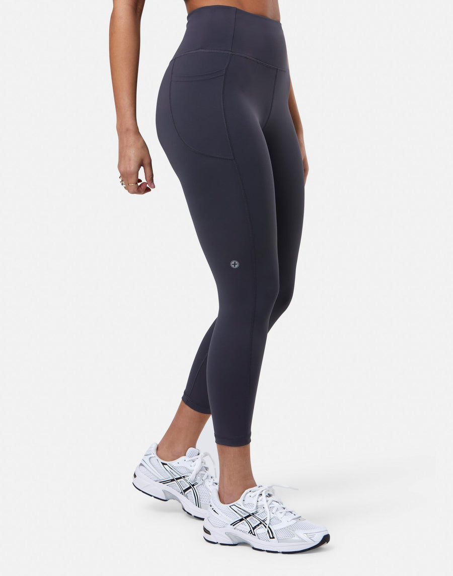 Relentless 7/8 Legging in Midnight Grey - XXS/6 / Midnight Grey