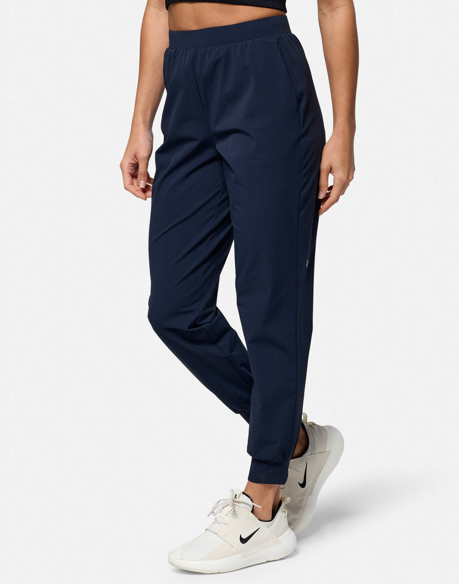 In Motion Joggers in Obsidian Blue - XXS/6 / Obsidian Blue