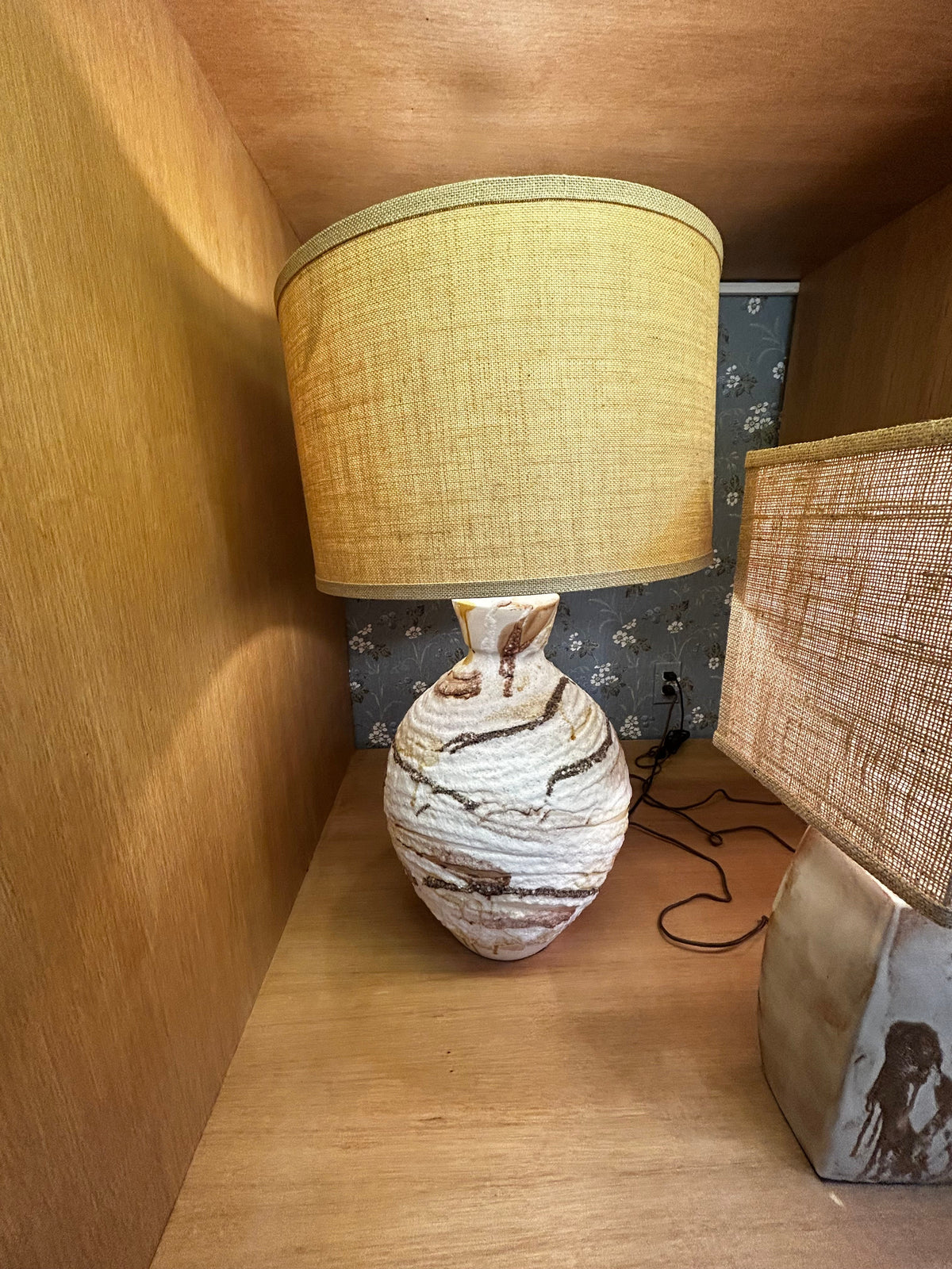 EHI - Object -Large Mid-Century Lamp w/Burlap Shade-White/Brown
