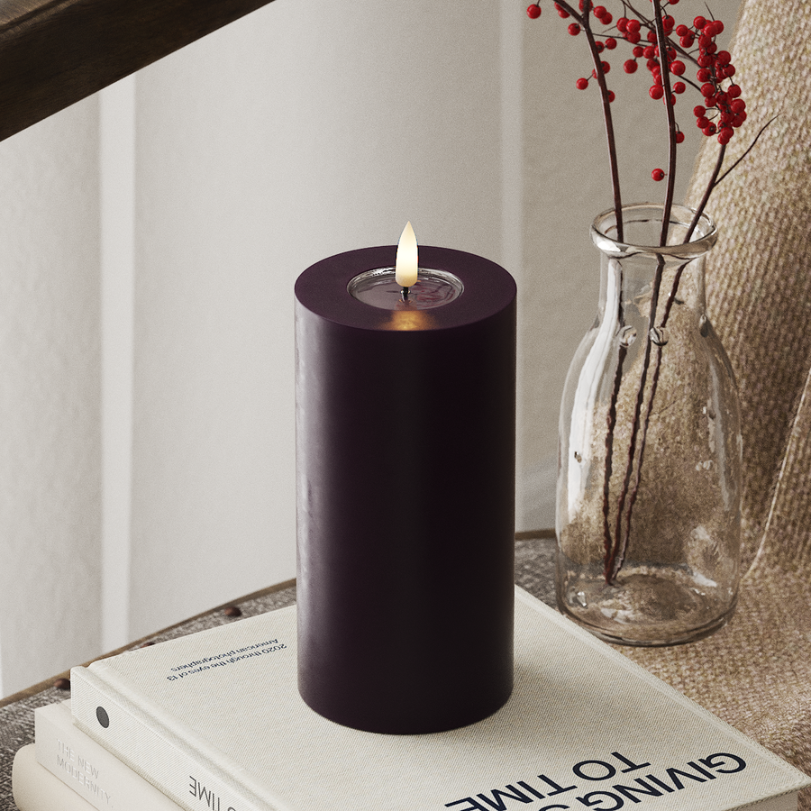 LED-Blockkerzen Ø 7,5 x 15 cm Dunkellila