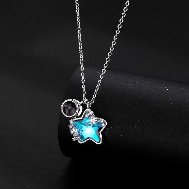 Personalisierte  Projektion Kette mit Foto drin im Stein - Blauer Kristall Stern