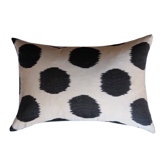 Ordu Silk Ikat Lumbar Pillow - 16" x 24" / Black