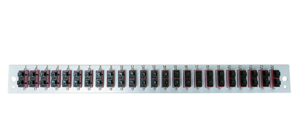 Bestückte Frontblende mit 24 x SC Duplex, Kupplung OM4 vertikal, schwarz