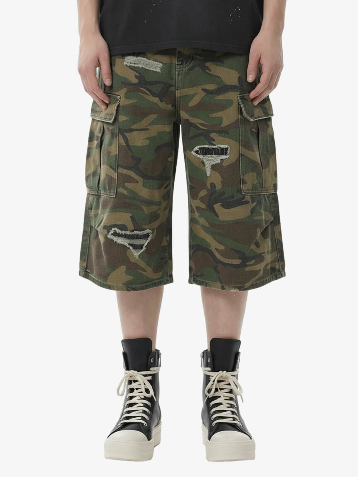 Retro Ripped Camouflage Cropped Shorts- 2387 - Classic Camouflage / S