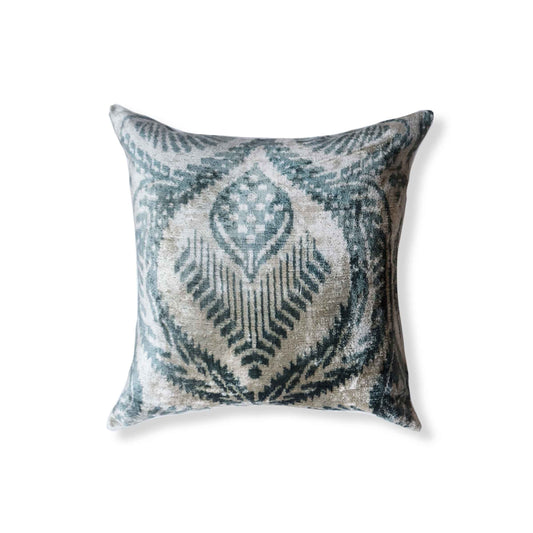 Tomuk Silk Ikat Pillow - 20" x 20" / Blue