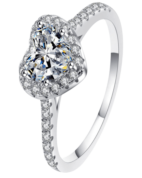 1 Carat Diamond Heart Ring