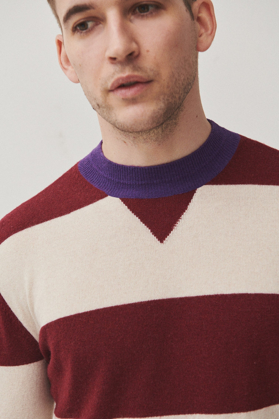 Claude | Red / Ivory | | Size: S