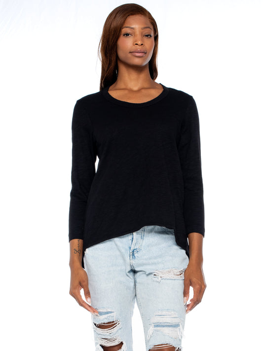 Scoopy Neck 3/4 Sleeve Boyfriend Tee - Black / XS
