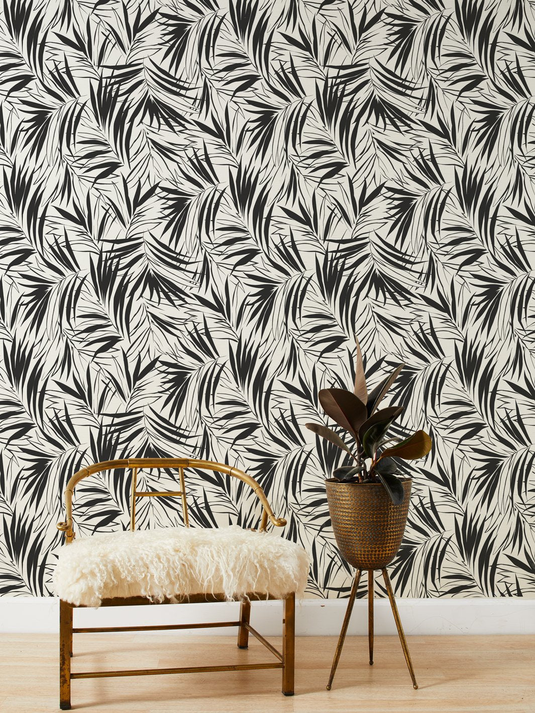 'Majesty Palm' Grasscloth Wallpaper by Wallshoppe - Black - Grasscloth Roll