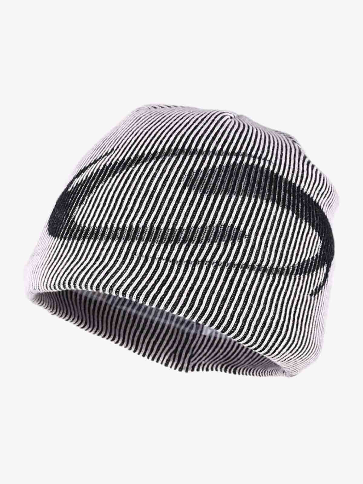 Retro High-Street Striped Graphic Knit Beanie - Light Grey / ONE SIZE