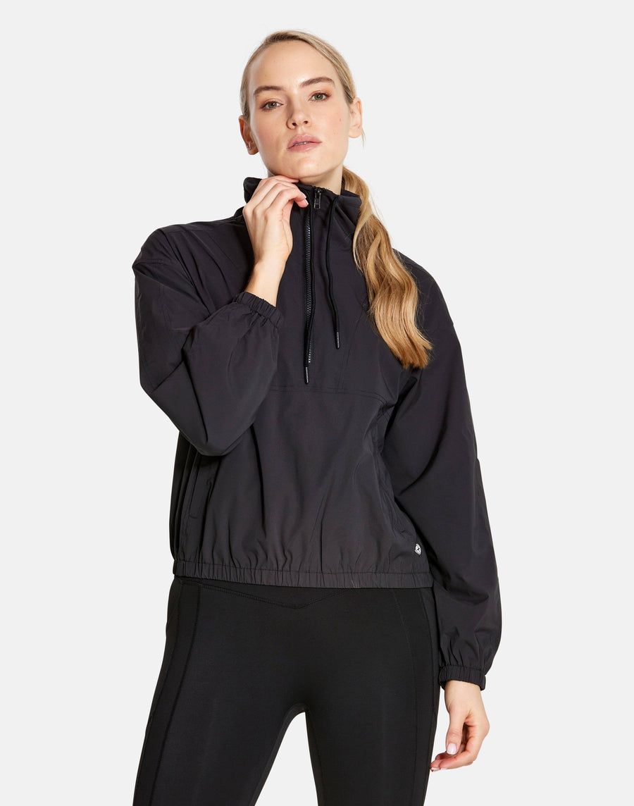 Club Run Half Zip Jacket in Black - XS/8 / Black