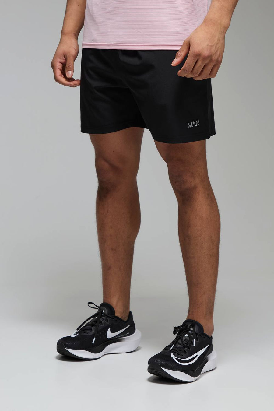 Man Active Regular Stretch Woven 5inch Short | Black | Size Medium