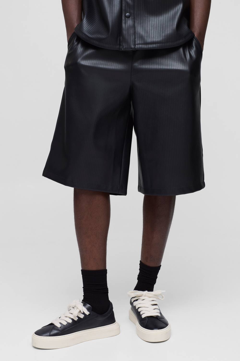 Elasticated Waist Embossed PU Jorts | Black | Size Small