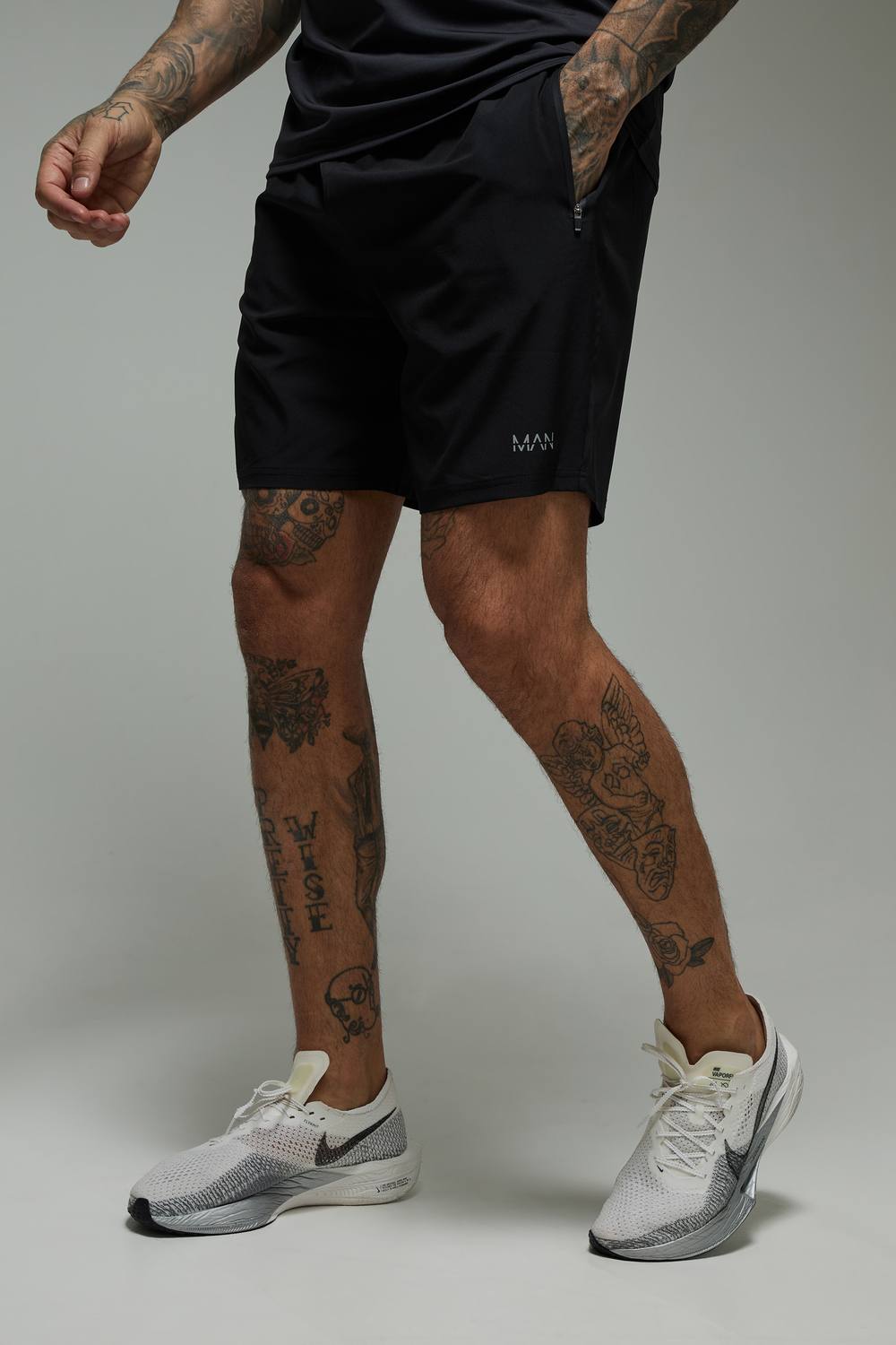 Tall Man Active Stretch Woven 7inch Short | Black | Size Medium