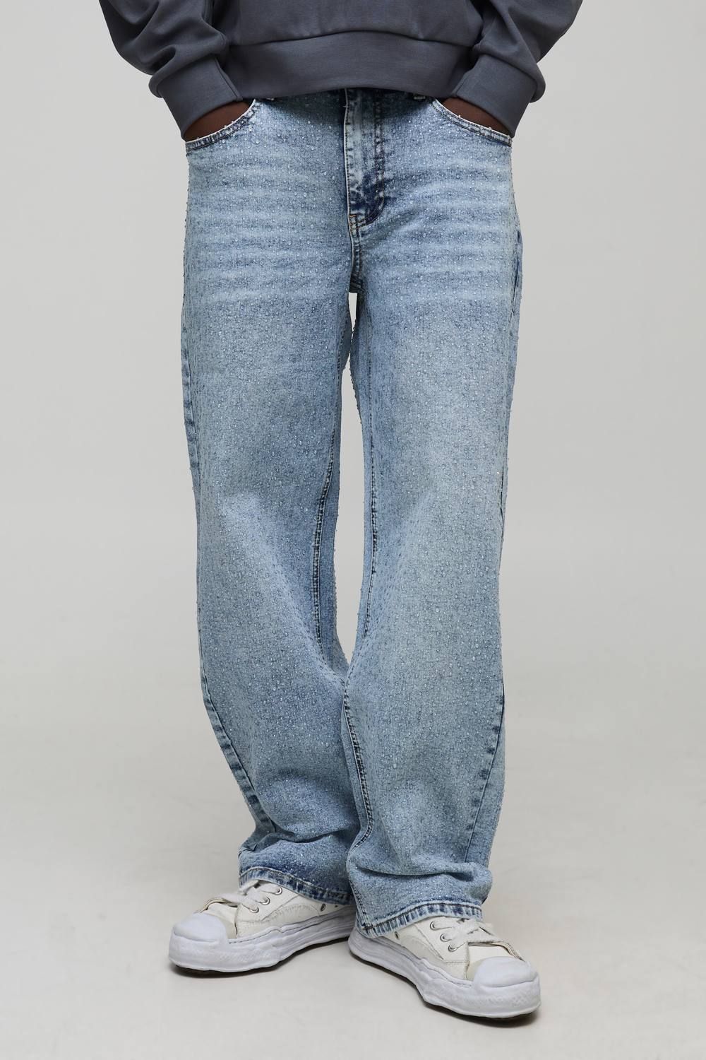 Relaxed Fit All Over Clear Rhinestone Embellished Jeans | Light Blue | Size 30R