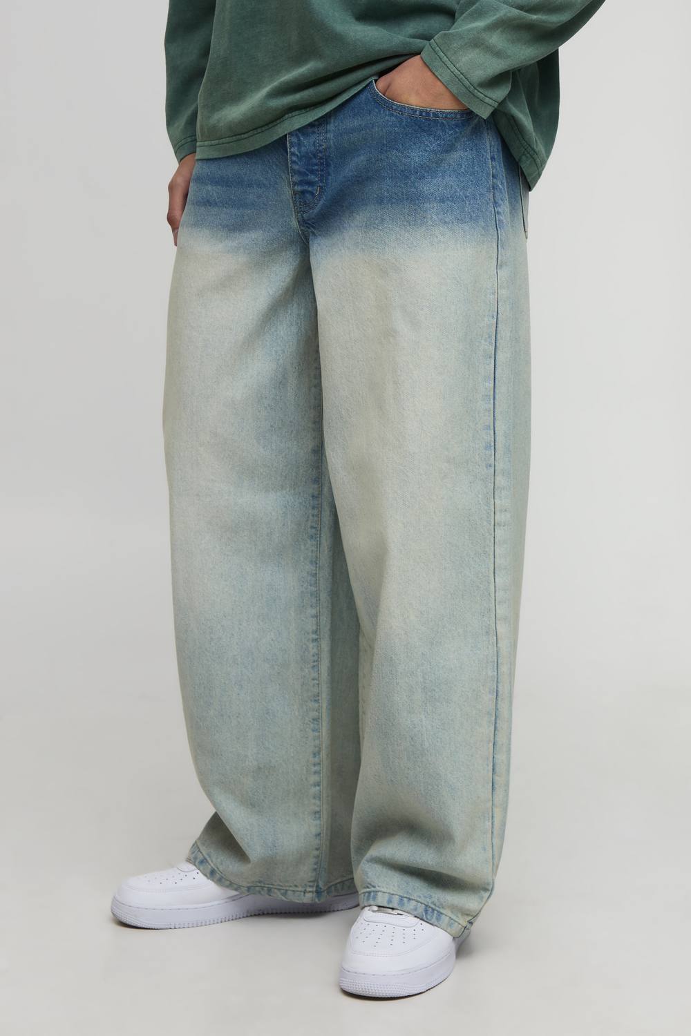 Baggy Fit Jeans | Stonewash | Size 36R