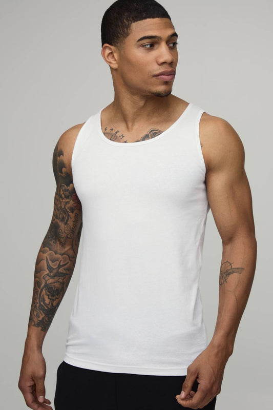 Men's Essential Muscle Fit Vest | White | Size Medium | BOOHOOMAN