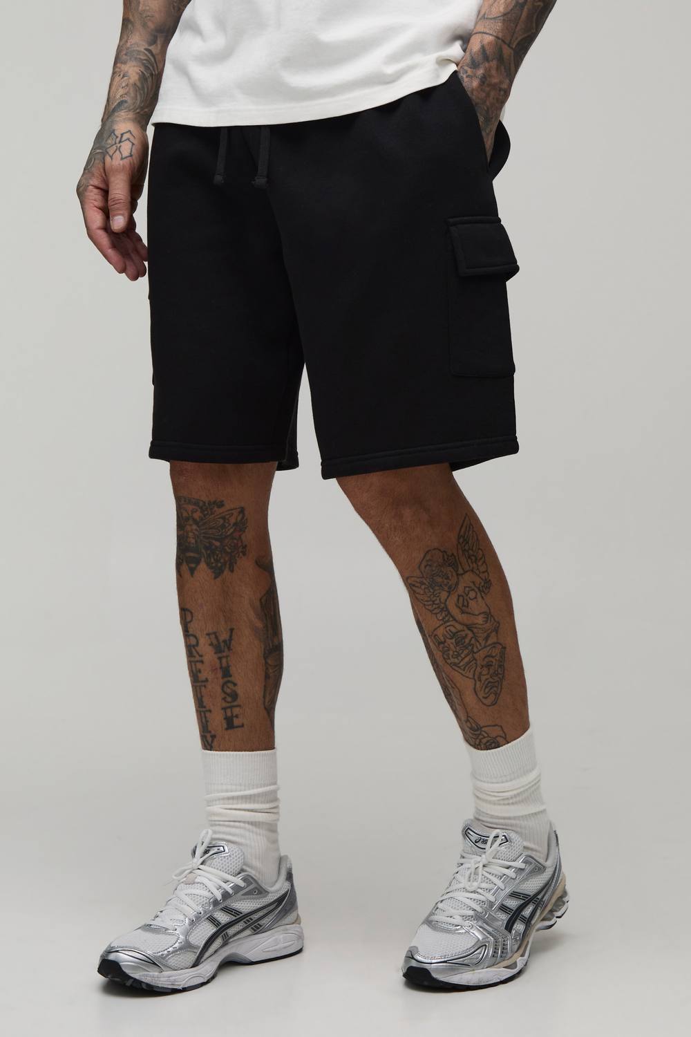 Tall Essential Relaxed Fit Cargo Jersey Short | Black | Size Medium