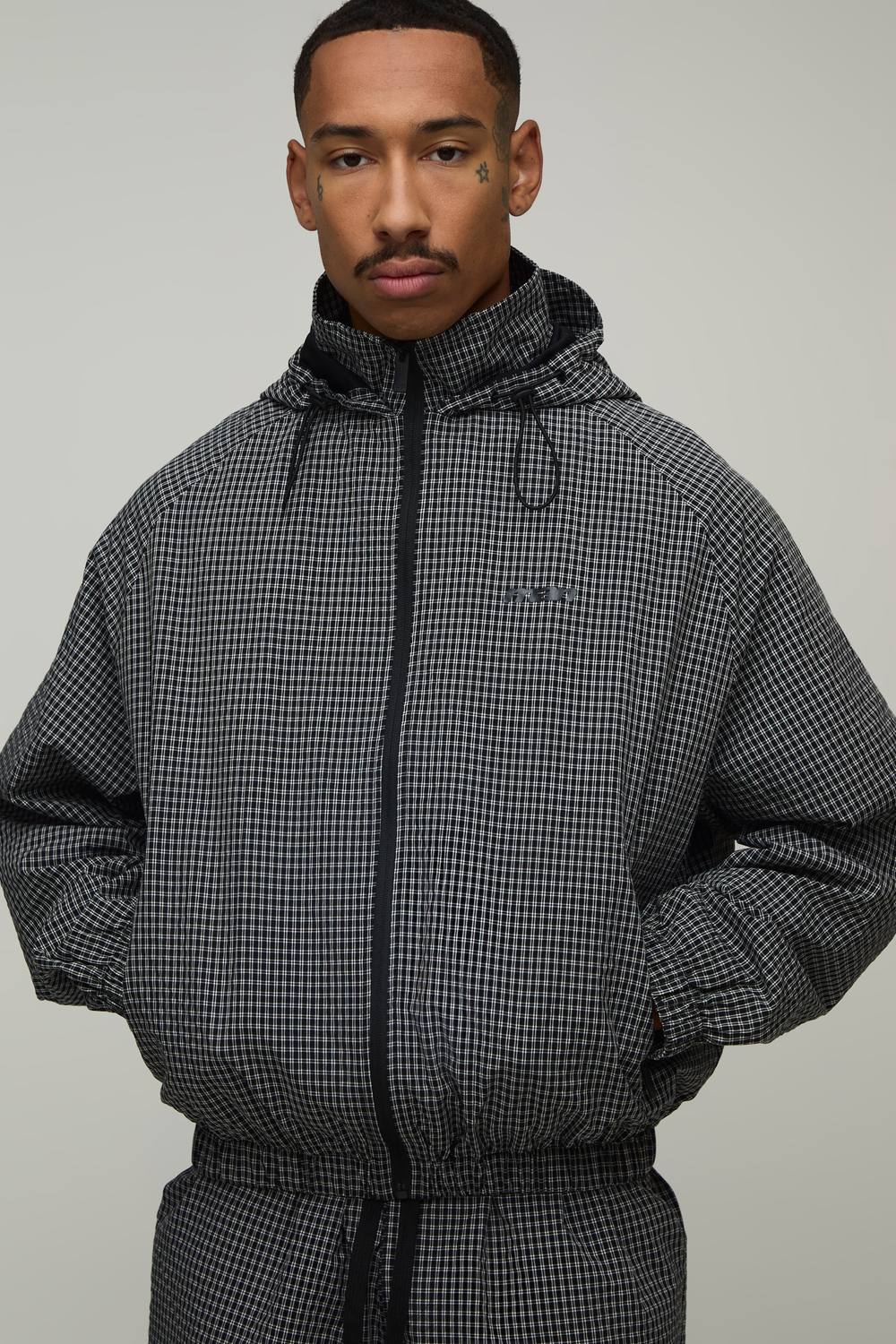 Oversized Check Hooded Toggle Cagoule | Black | Size Medium