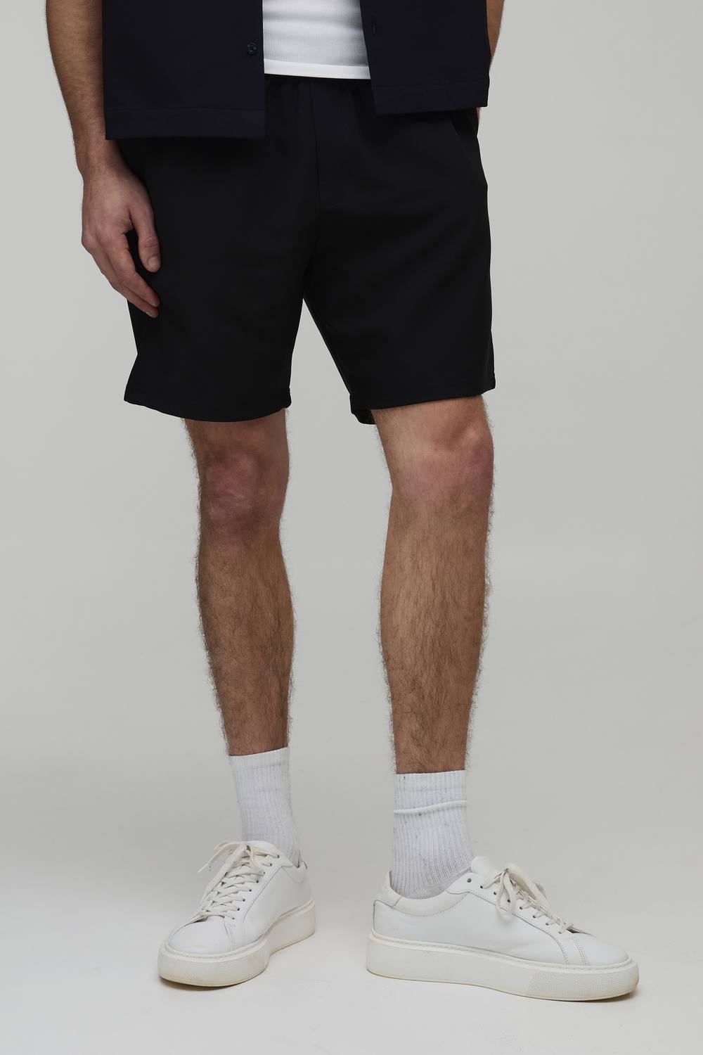 Essential Slim Fit Elasticated Tech Shorts | Black | Size Medium